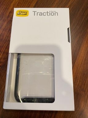 OtterBox Traction Series Clear Case with Black Bumper and Neon Green Speckle